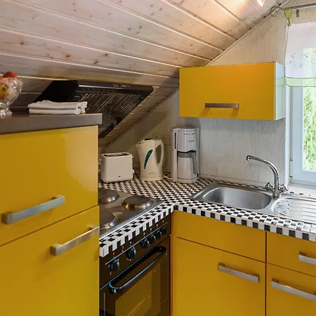Near Rennsteig, Cleaning Included *
